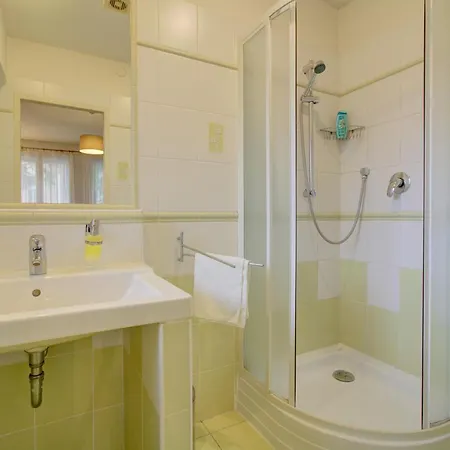 Apartman Agnes - Depandance With Balcony *
